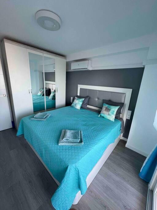 Ferienwohnung Miramar V Torrevieja Luaran gambar